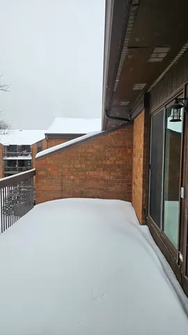 $125,000 | 2929 Sunnyside Drive, Unit B326, Rockford, IL 61114