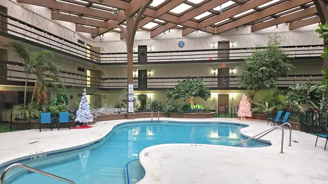 $125,000 | 2929 Sunnyside Drive, Unit B326, Rockford, IL 61114