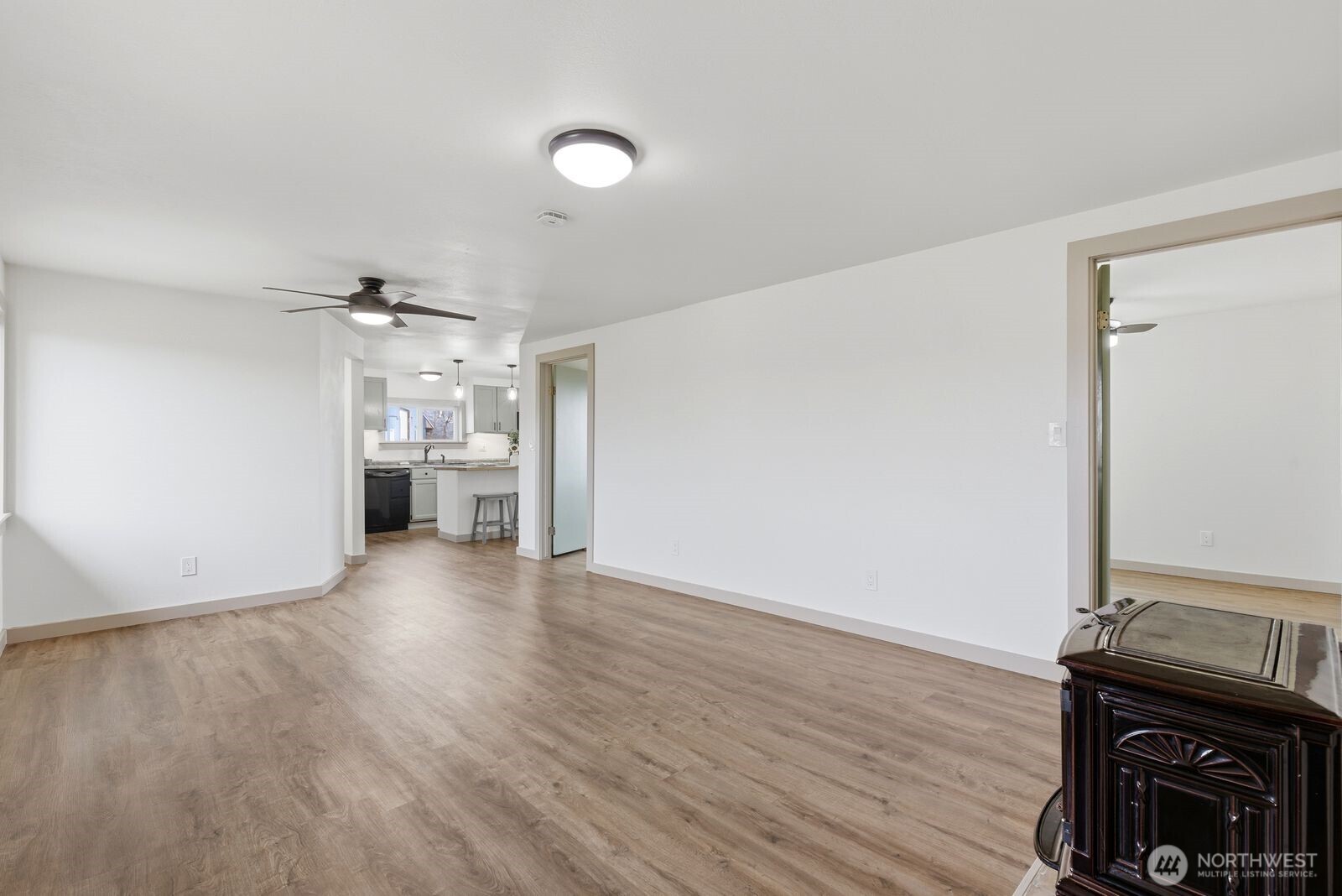 1083 Frontier Road Ellensburg, WA 98926 - Photo 3 of 34