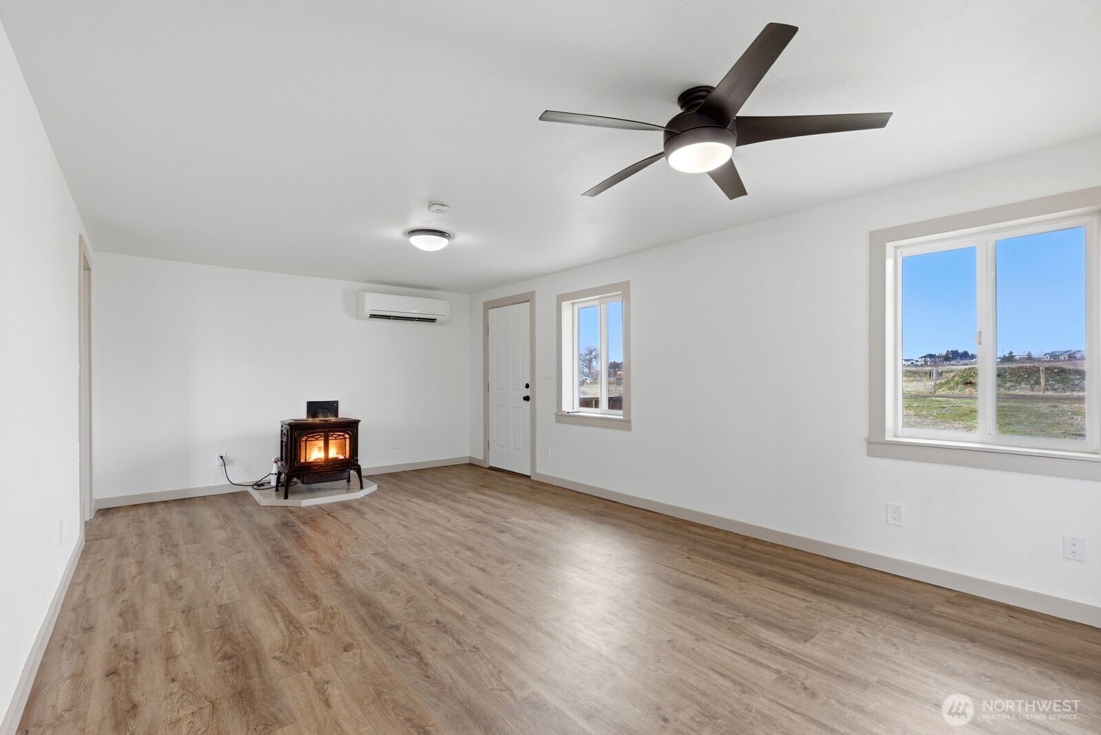 1083 Frontier Road Ellensburg, WA 98926 - Photo 5 of 34