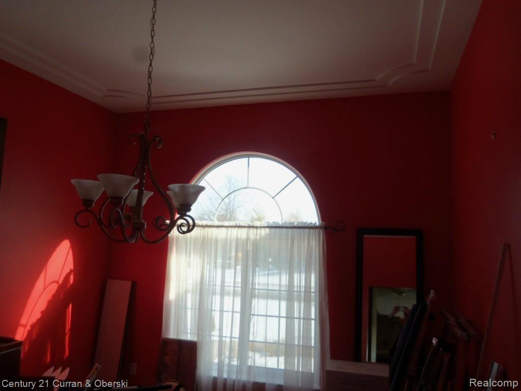 9560 Crown Ridge 006.jpg