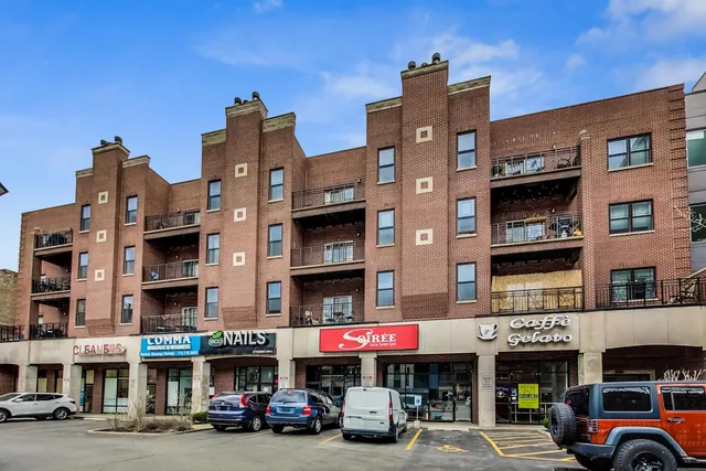 $2,850 | 2032 West Division Street, Unit 201N, Chicago, IL 60622