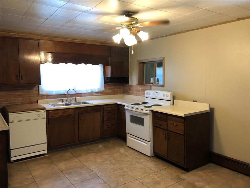 125 Alley Road Smithton, PA 15479 - Photo 8 of 18