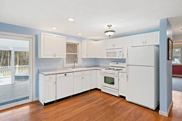 $920,000 | 1221 Ocean Street, Marshfield, MA 02050