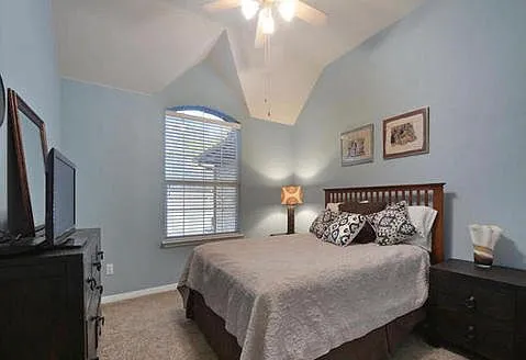 $3,195 | 102 Champions Court, Georgetown, TX 78628