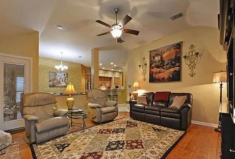 $3,195 | 102 Champions Court, Georgetown, TX 78628