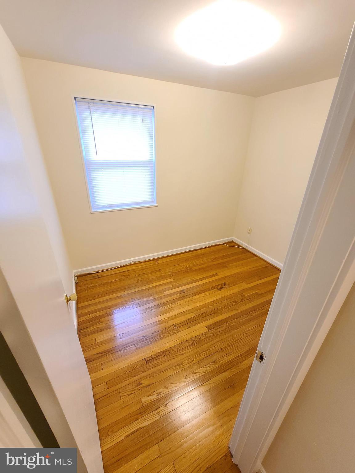 3605 Randolph Road Silver Spring, MD 20902 - Photo 25 of 36 2nd Bedroom