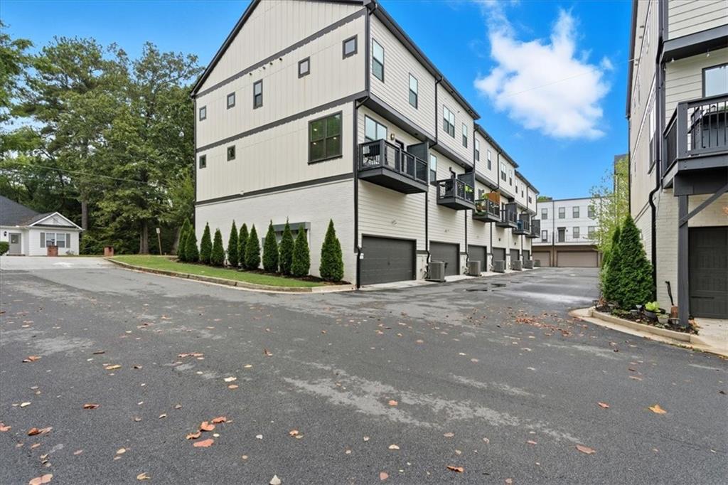 2030 Main Street Northwest, Unit 404 Atlanta, GA 30318 - Photo 30 of 36