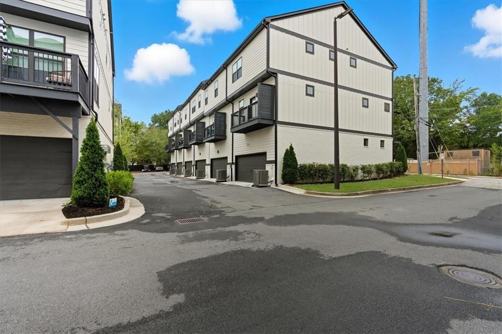 2030 Main Street Northwest, Unit 404 Atlanta, GA 30318 - Photo 31 of 36