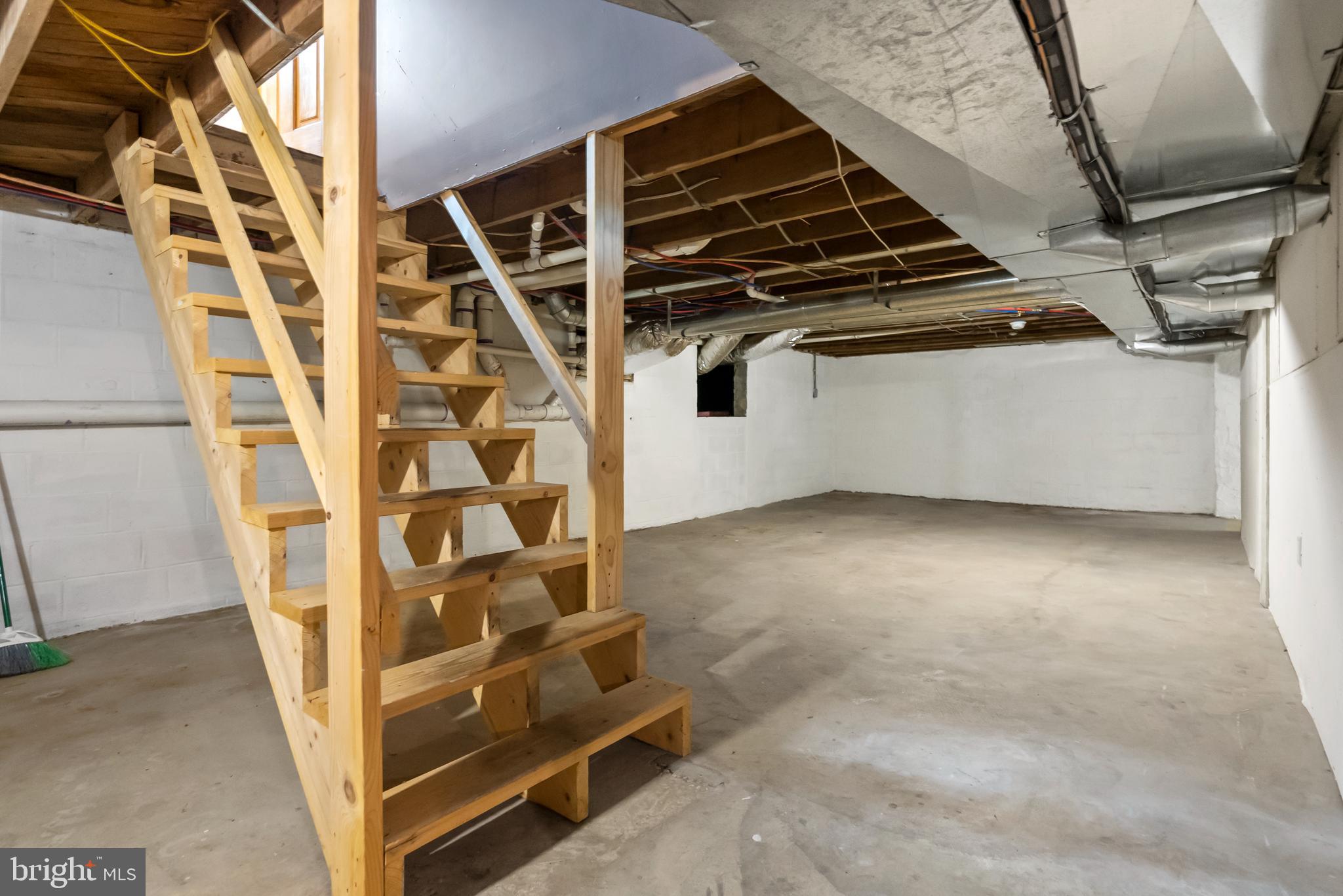 668 State Road West Grove, PA 19390 - Photo 23 of 29