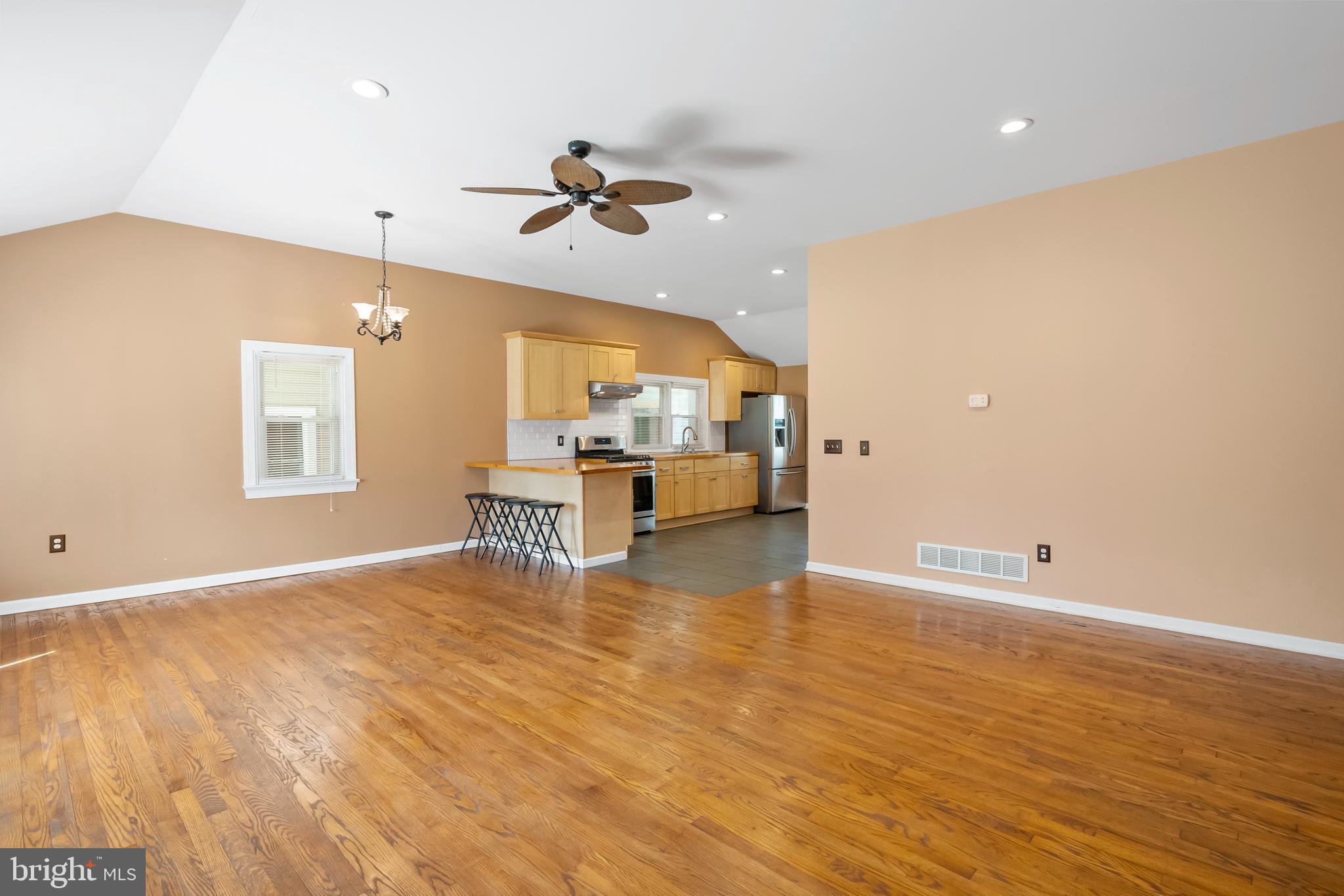 668 State Road West Grove, PA 19390 - Photo 3 of 29