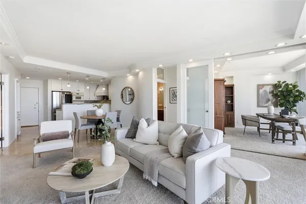 $525,000 | 700 East Ocean Boulevard, Unit 2002, Long Beach, CA 90802