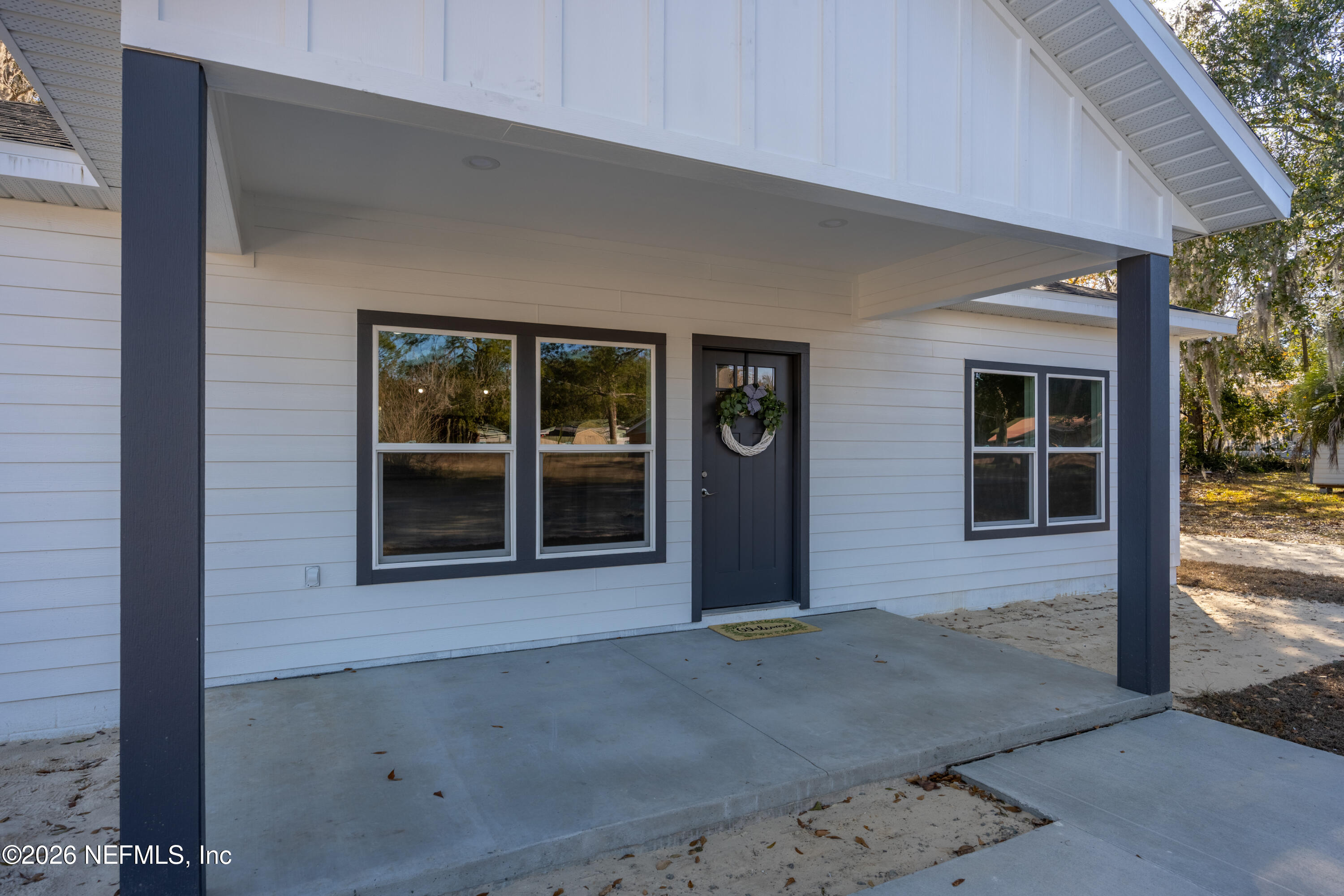 220 Southwest 3rd Street Lake Butler, FL 32054 - Photo 5 of 40 a view of an entryway of house