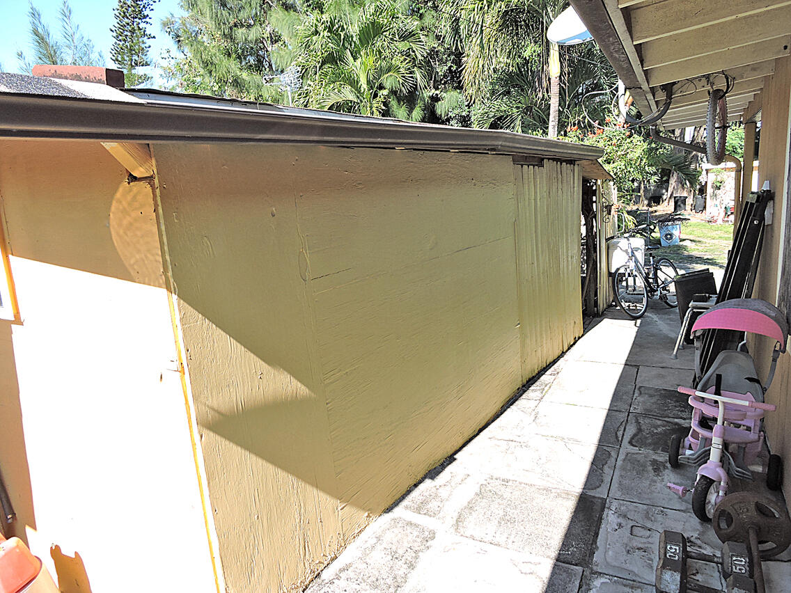 4361 Davis Road Lake Worth, FL 33461 - Photo 33 of 54 DSCN8805