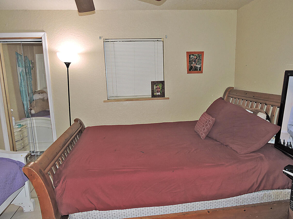 4361 Davis Road Lake Worth, FL 33461 - Photo 8 of 54 DSCN8768