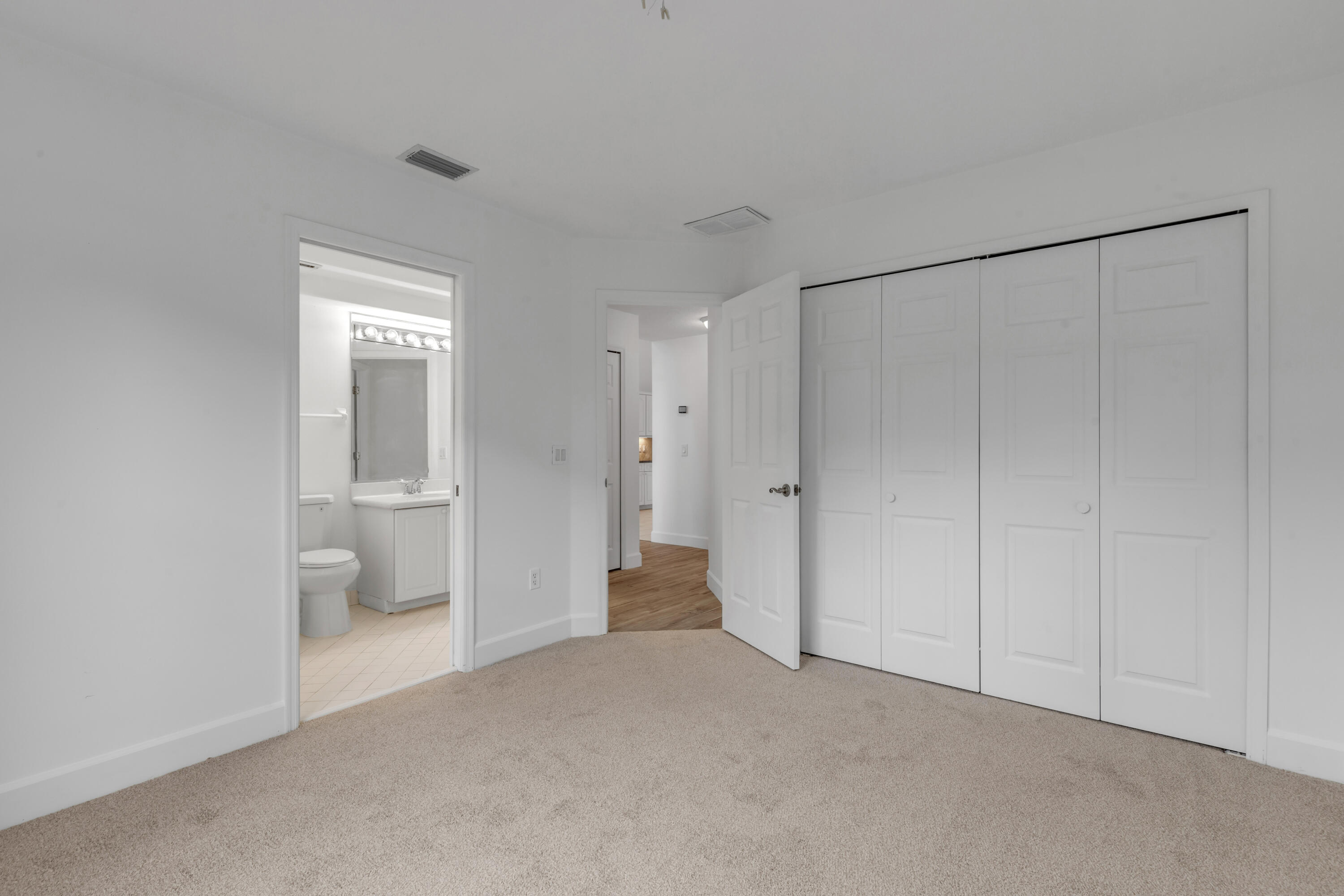2911 Cypress Ridge Trail Port Orange, FL 32128 - Photo 27 of 49 b - Interior (19)