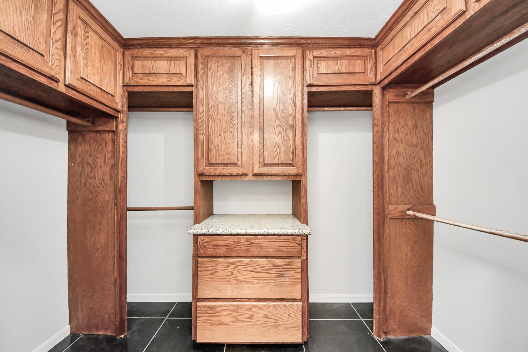 1910 Fallow Lane Houston, TX 77049 - Photo 19 of 25