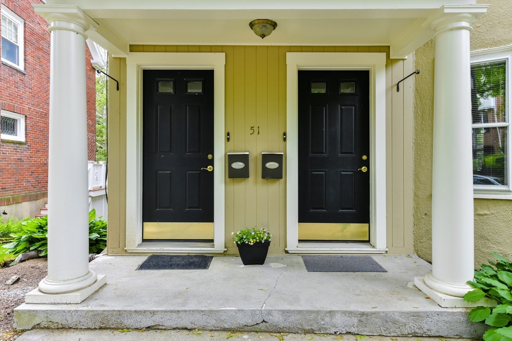 51 Wolcott Road, Unit 1 Chestnut Hill, MA 02467 - Photo 19 of 22