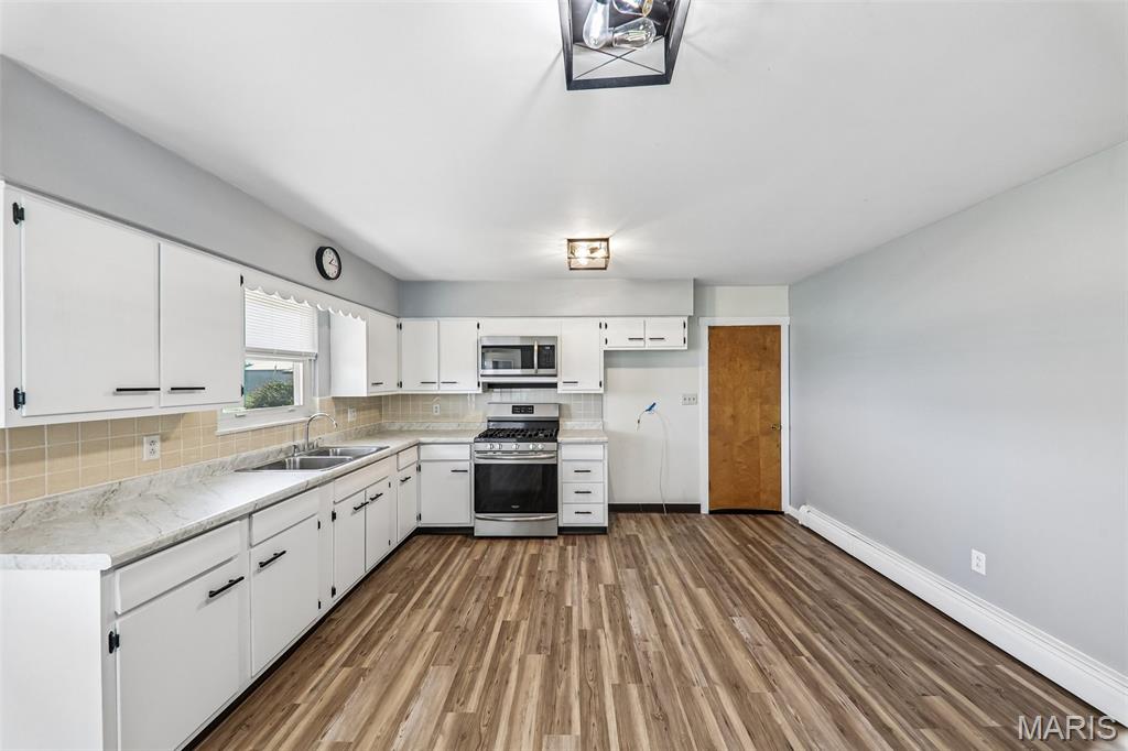 13426 Stolletown Road Breese, IL 62230 - Photo 17 of 39 Gallery Image 17