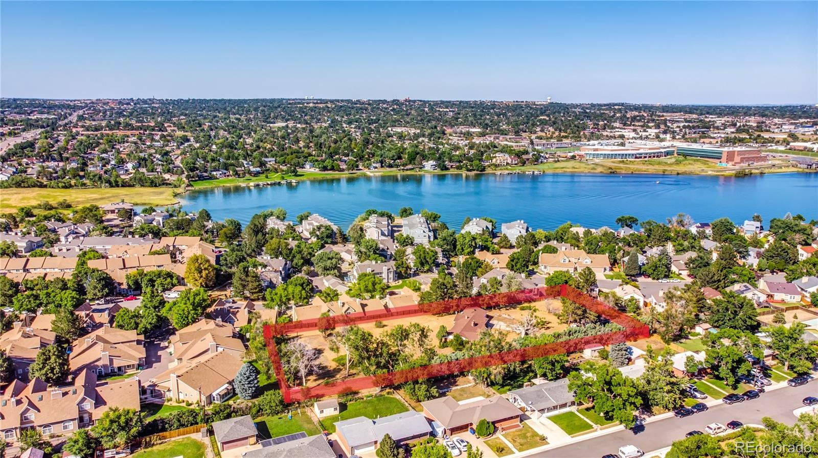 6766 Zenobia Loop Arvada, CO 80030 - Photo 6 of 38 view of city and ocean