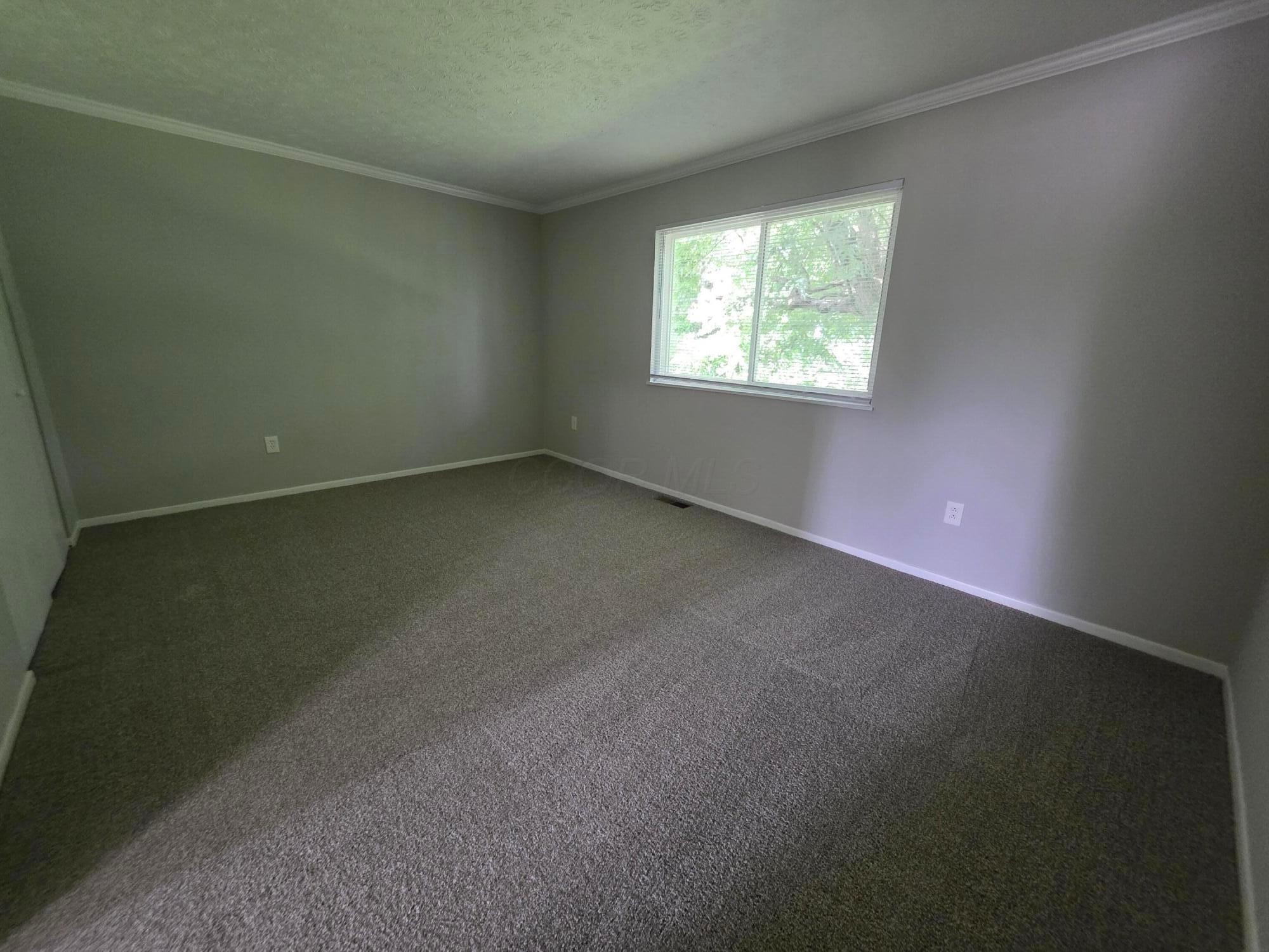 942 South Spring Road Westerville, OH 43081 - Photo 18 of 22