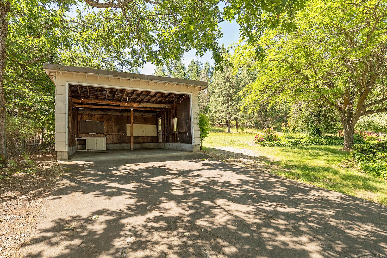 6565 Pioneer Road Medford, OR 97501 - Photo 24 of 25 Pioneer _009