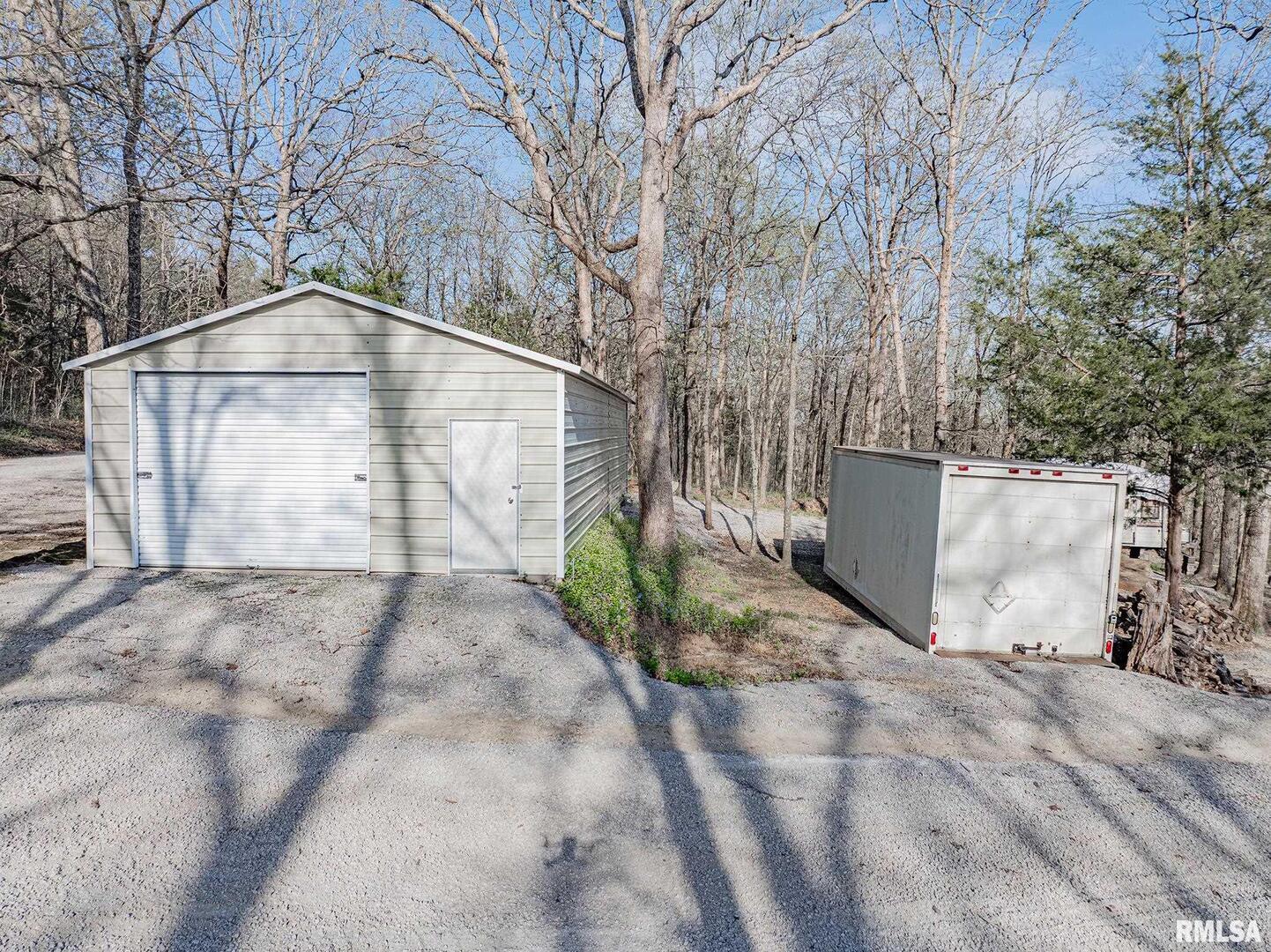 565 Dutton Chapel Road Herod, IL 62947 - Photo 6 of 54 a view of a yard with large trees