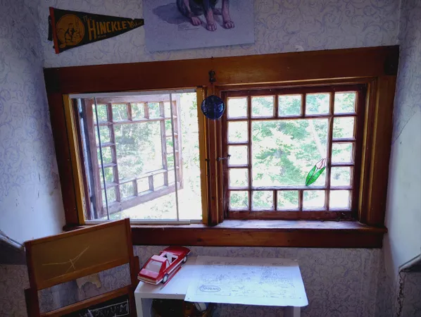 $900,000 | 122 Waukeag Avenue, Sorrento, ME 04677