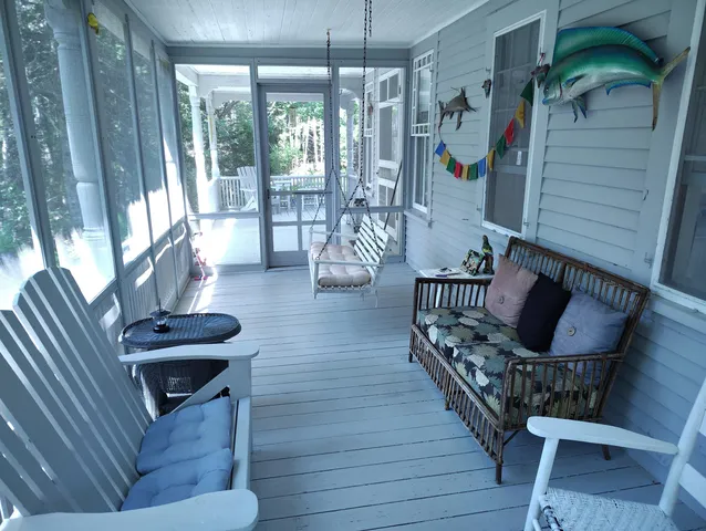 $900,000 | 122 Waukeag Avenue, Sorrento, ME 04677