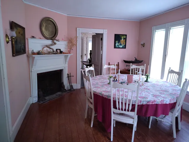 $900,000 | 122 Waukeag Avenue, Sorrento, ME 04677