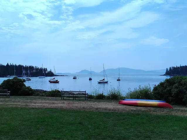 $900,000 | 122 Waukeag Avenue, Sorrento, ME 04677