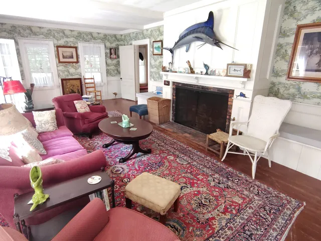 $900,000 | 122 Waukeag Avenue, Sorrento, ME 04677