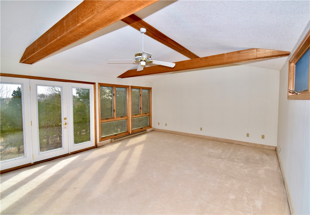 10 Joanth Terrace Westerly, RI 02891 - Photo 17 of 28