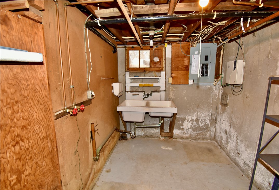 10 Joanth Terrace Westerly, RI 02891 - Photo 27 of 28