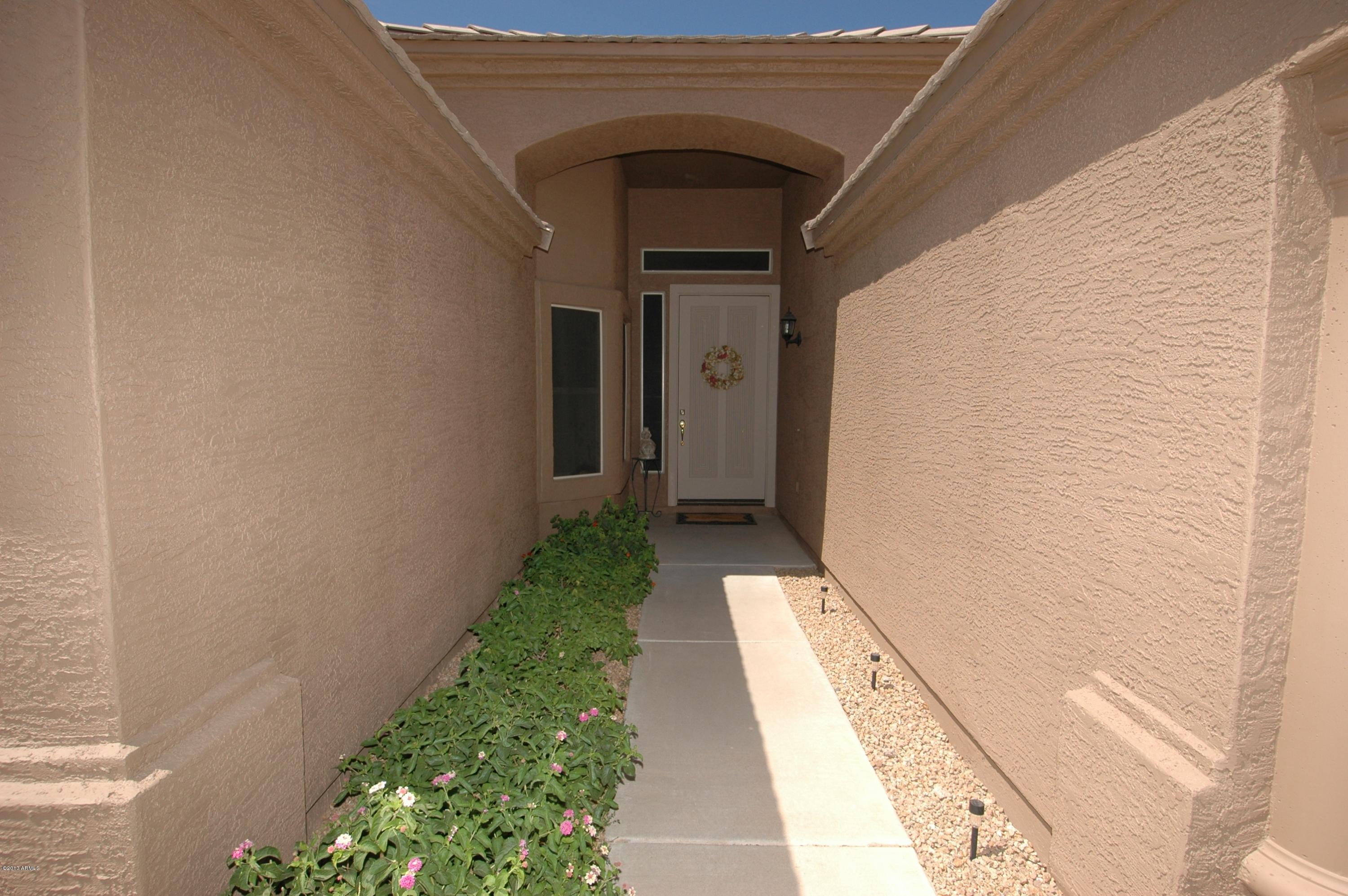 4604 East Rowel Road Phoenix, AZ 85050 - Photo 3 of 38 DSC_0096