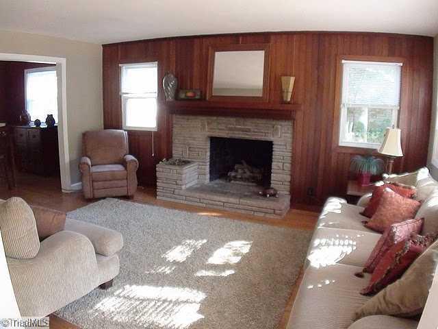 1449 Capri Road Southwest Winston-Salem, NC 27103 - Photo 2 of 19 Living Room.