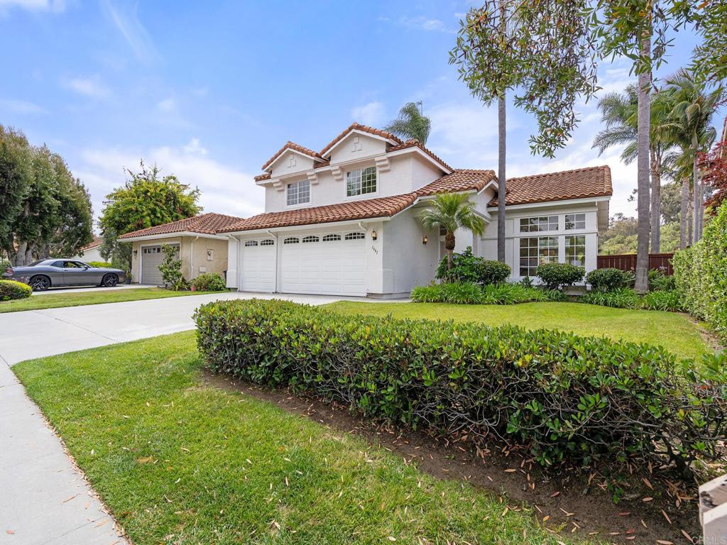 1661 Willowhaven Road Encinitas, CA 92024 - Photo 30 of 40 Exterior Front