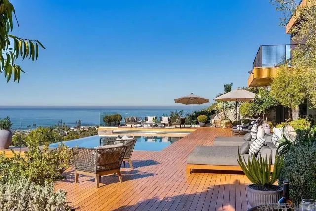 $300,000 | 2585 Calle Del Oro, La Jolla, CA 92037