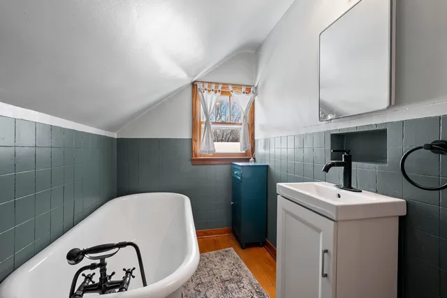 $349,900 | 1717 Church Street, Marinette, WI 54143