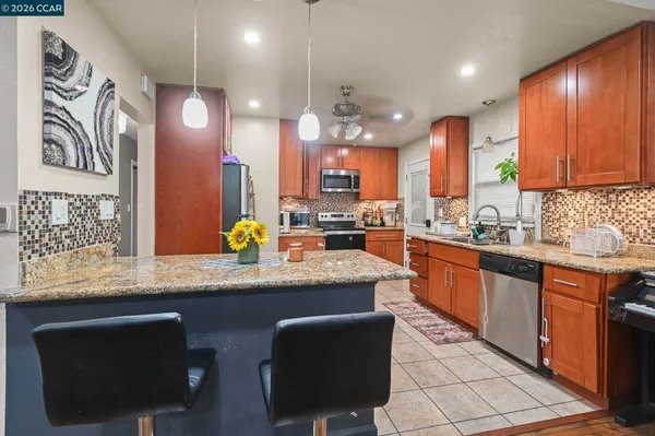 $649,888 | 1954 North 6th Street, Concord, CA 94519