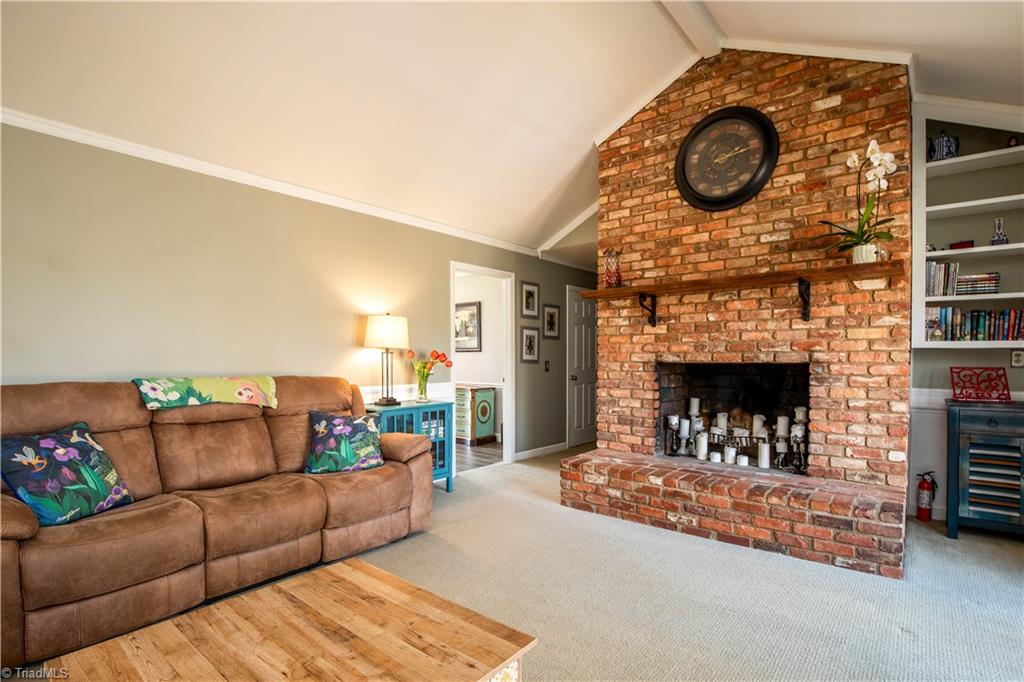 5309 Rte 2186 Kernersville, NC 27284 - Photo 7 of 33