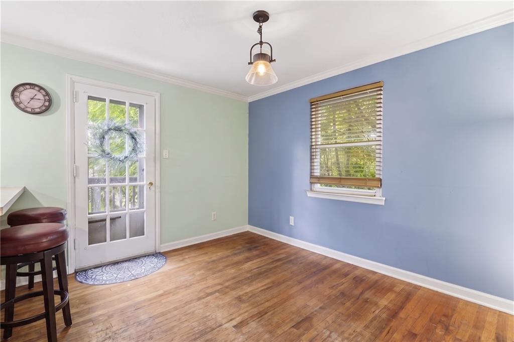 332 Old Farm Road Pittsburgh, PA 15228 - Photo 8 of 50 Gallery Image 8
