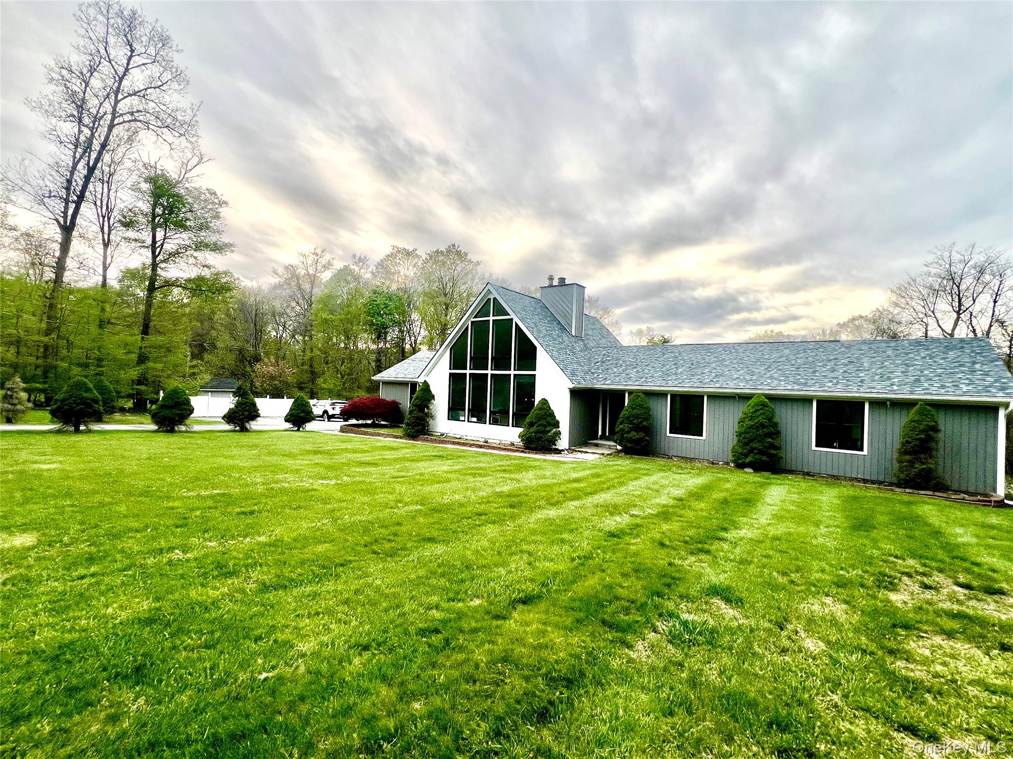 225 Brown Road Middletown, NY 10941 - Photo 2 of 9