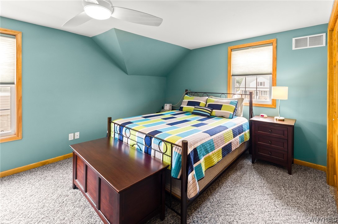 241 Lowell Road Tonawanda Town, NY 14217 - Photo 30 of 49