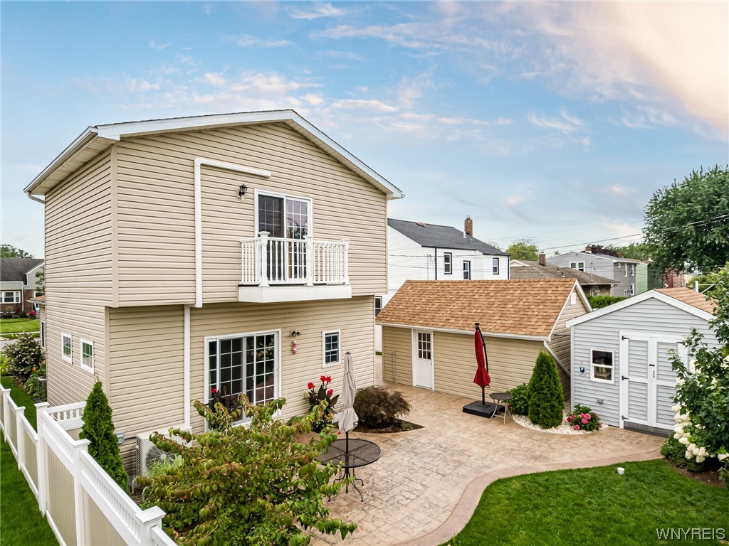 241 Lowell Road Tonawanda Town, NY 14217 - Photo 39 of 49