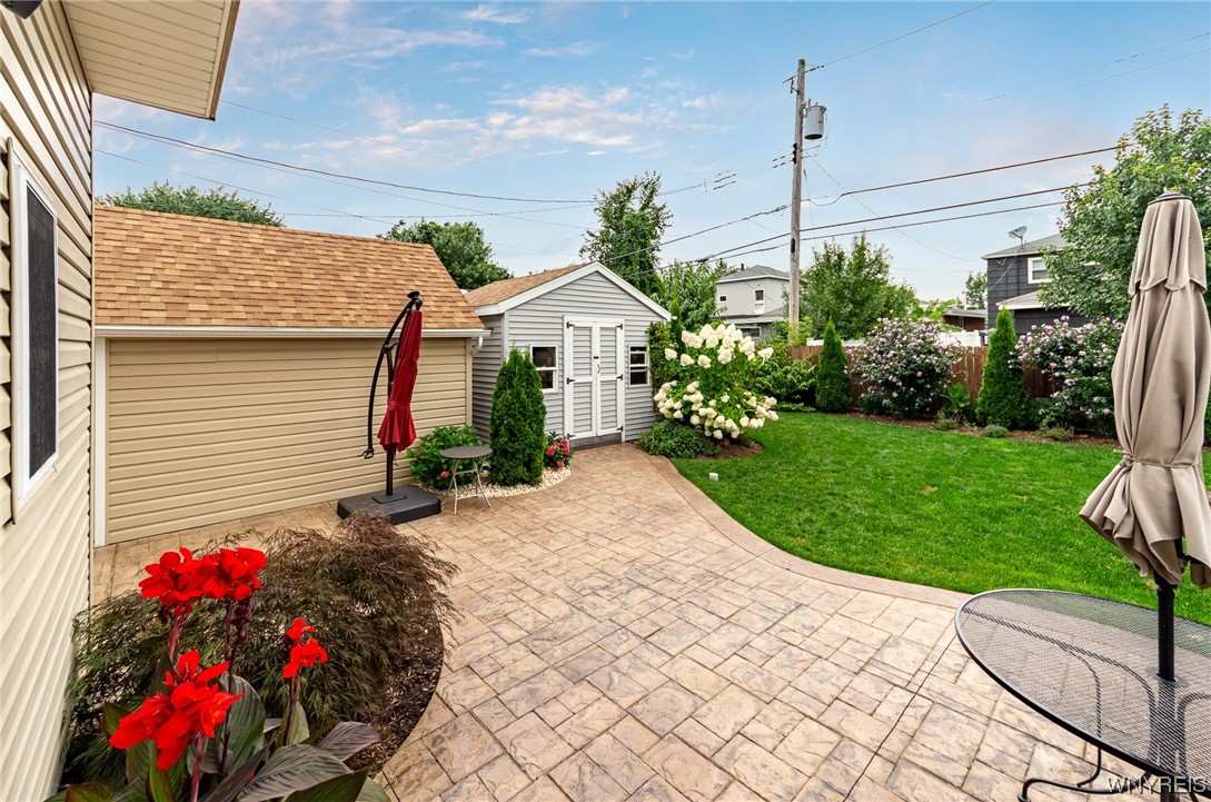 241 Lowell Road Tonawanda Town, NY 14217 - Photo 41 of 49