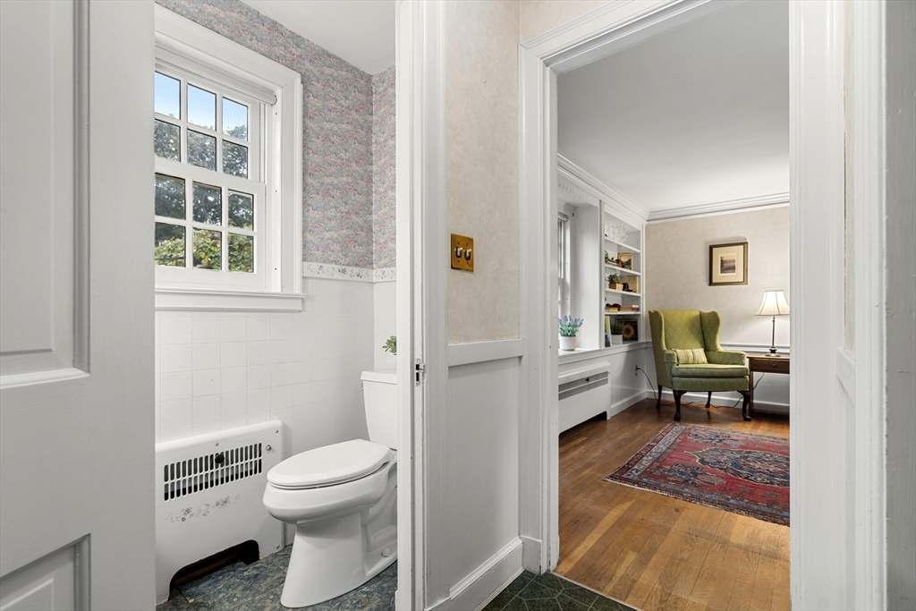 62 Longview Drive Marblehead, MA 01945 - Photo 15 of 42 a bathroom with a toilet and a shower