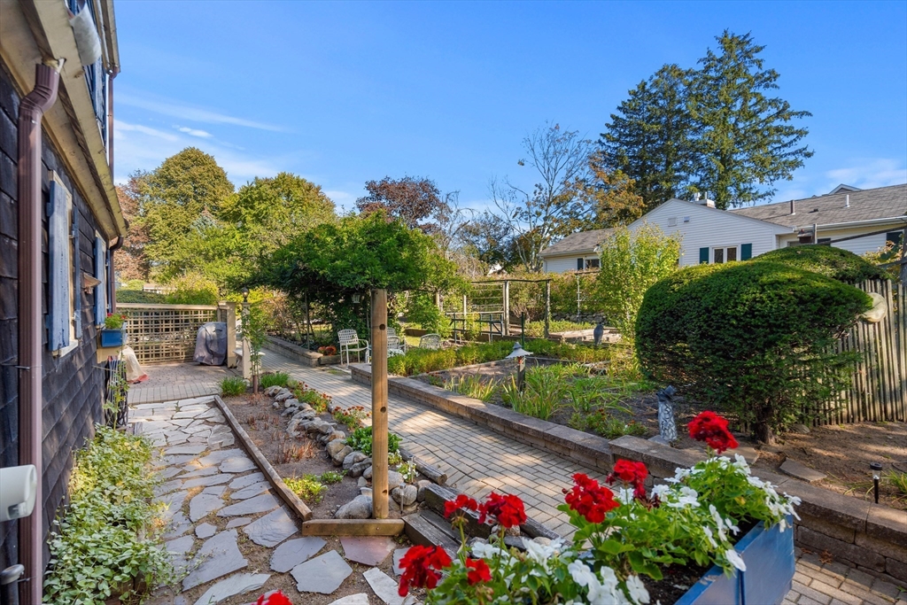 62 Longview Drive Marblehead, MA 01945 - Photo 36 of 42