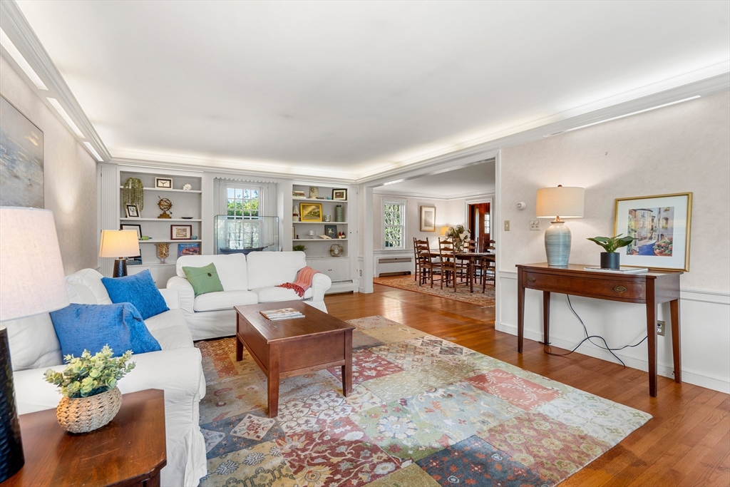 62 Longview Drive Marblehead, MA 01945 - Photo 8 of 42 a living room with furniture and wooden floor