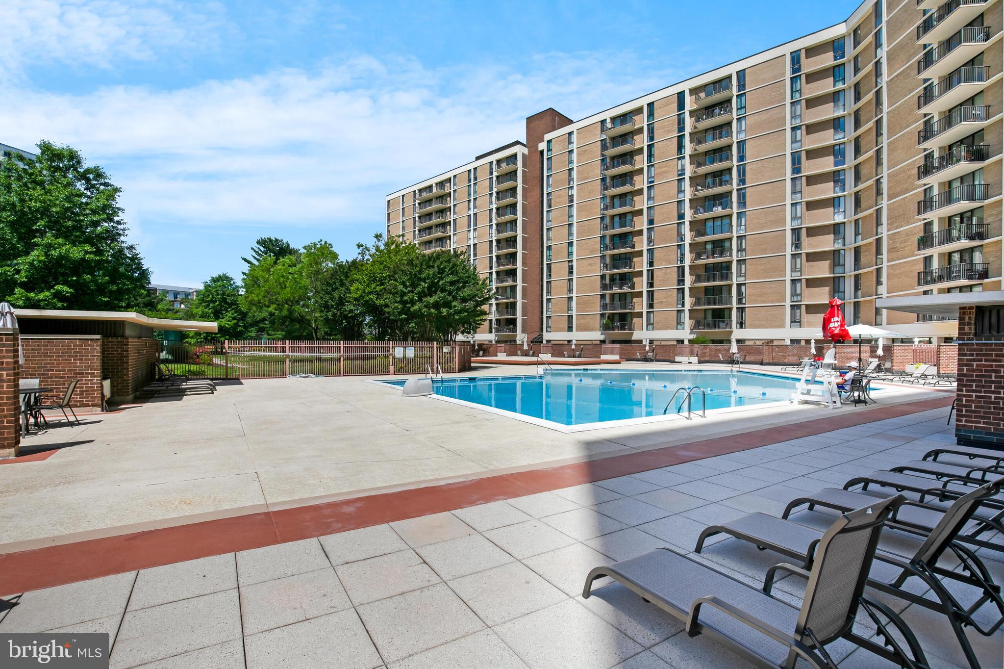 6800 Fleetwood Road, Unit 802 McLean, VA 22101 - Photo 32 of 39